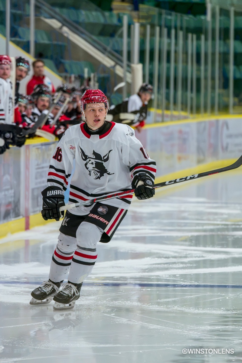 Photo from 🏒Vikings vs Sait 10/17